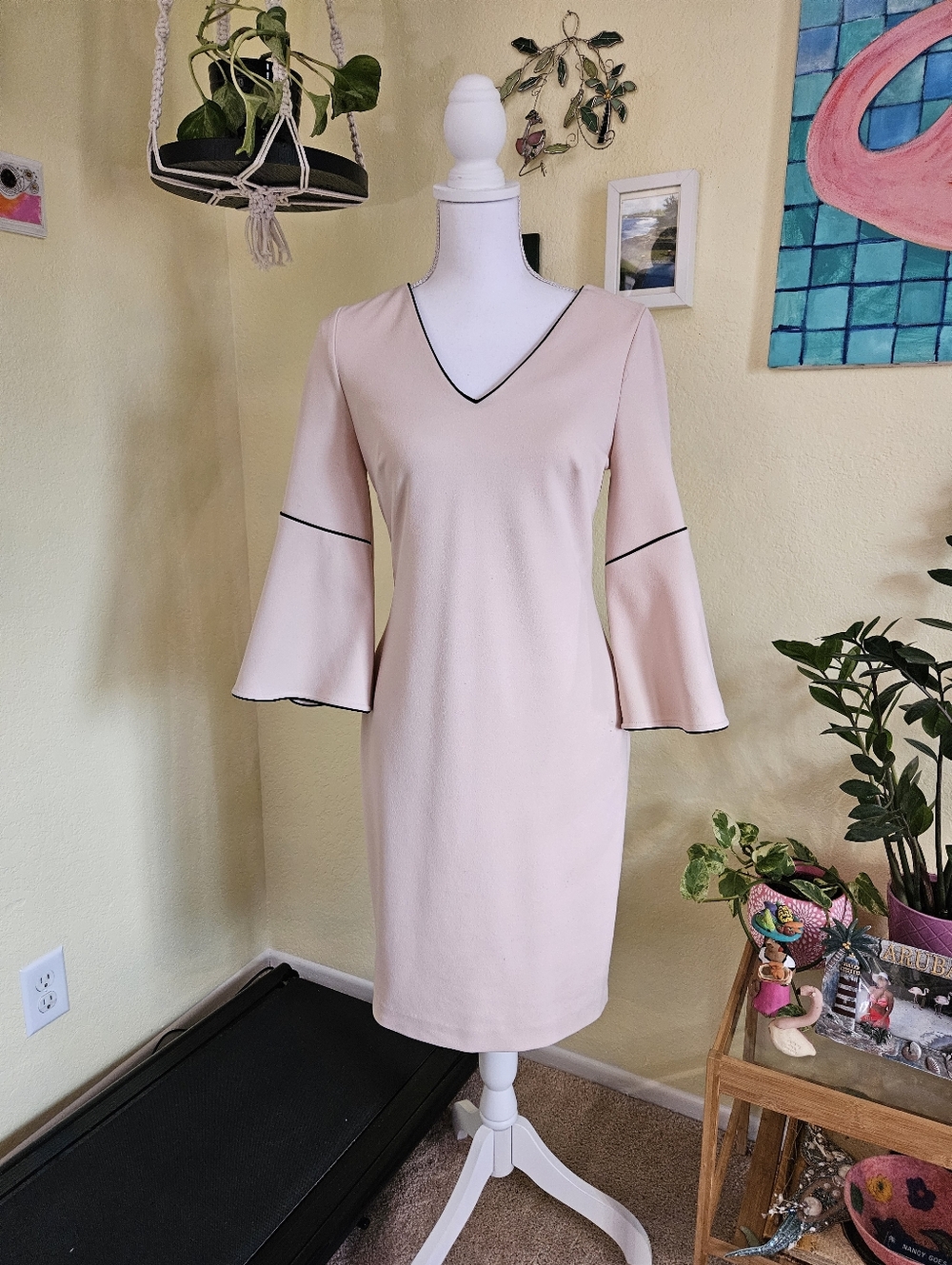 Calvin Klein Women's V-Neck Bell Sleeve Dress - Blush with Black Trim Sz 6